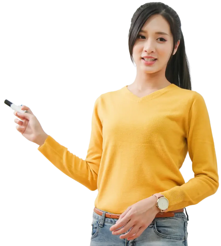 Profesora señalando en pizarra precios de aprendizaje de idiomas.